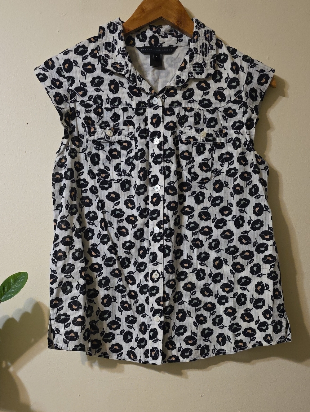 MARC By MARC JACOBS Cap Sleeve Floral Print Cotton Button Front Blouse - Sz 8